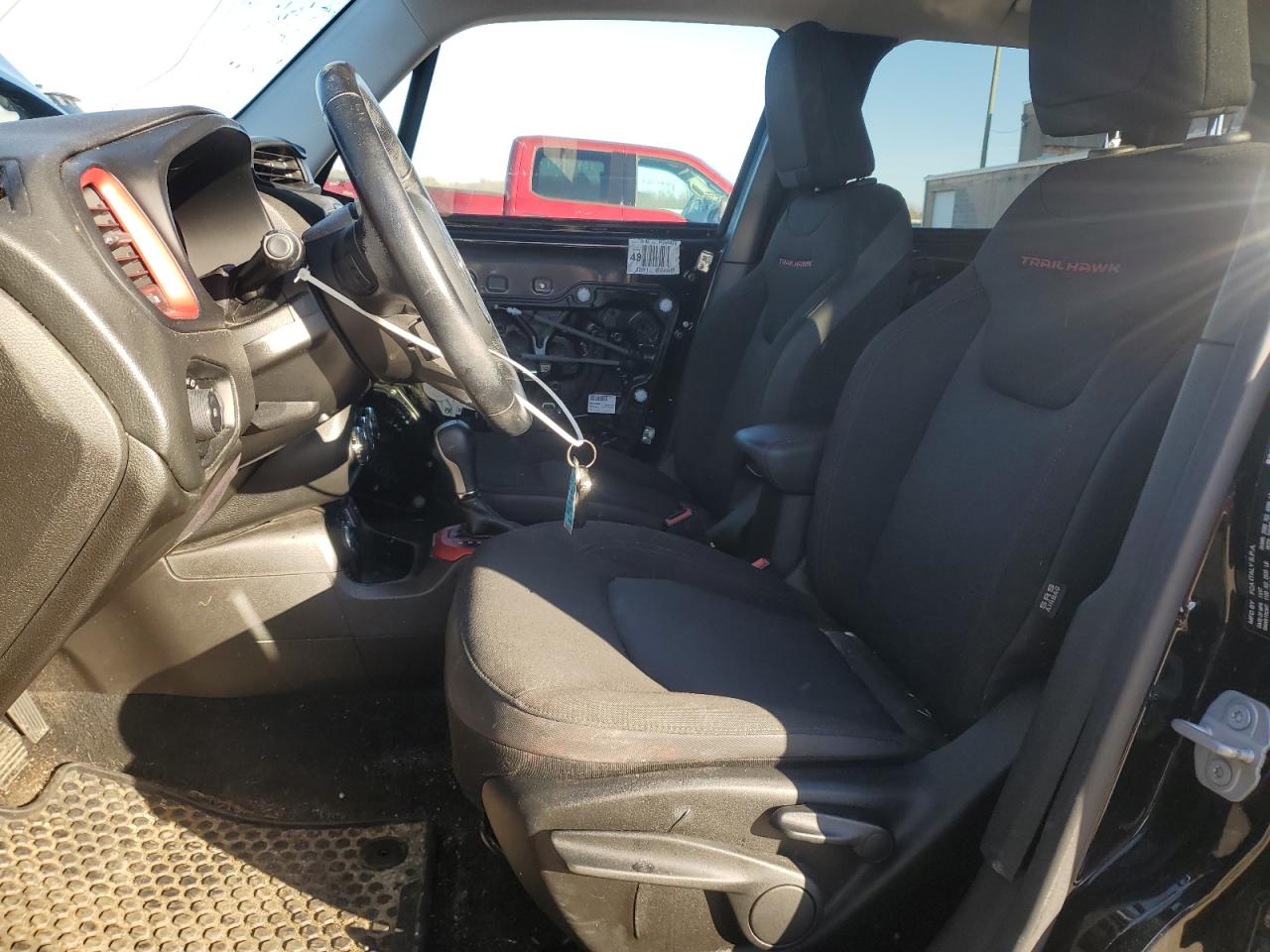 2017 Jeep Renegade - Image 7