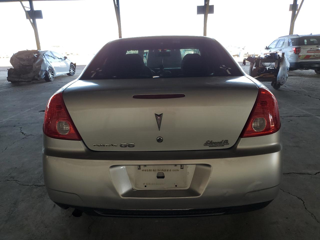 2010 Pontiac G6 - Image 6