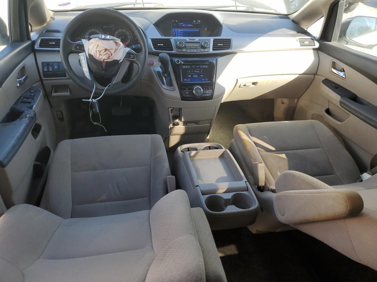 2014 Honda Odyssey - Image 8