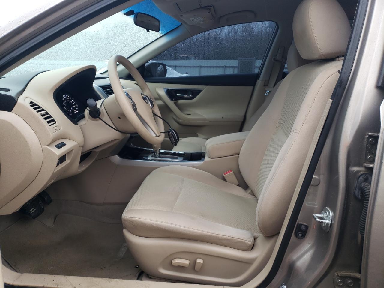 2014 Nissan Altima - Image 7