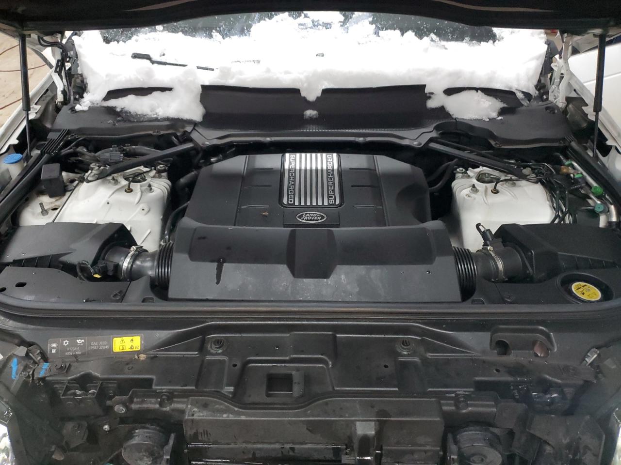 2017 Land Rover Discovery - Image 12