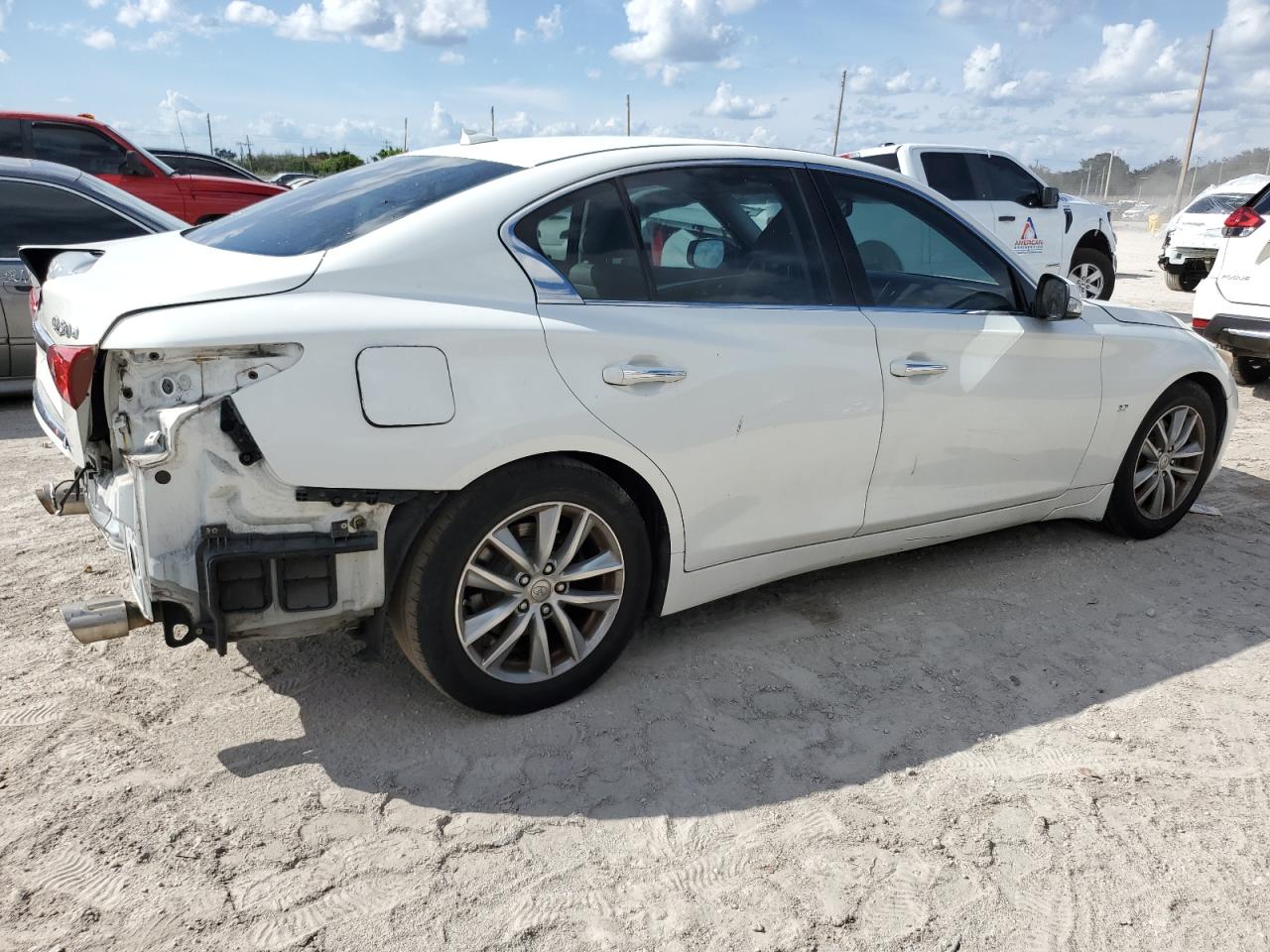 2014 Infiniti Q50 - Image 3