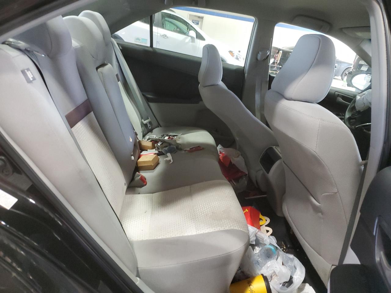 2012 Toyota Camry - Image 10