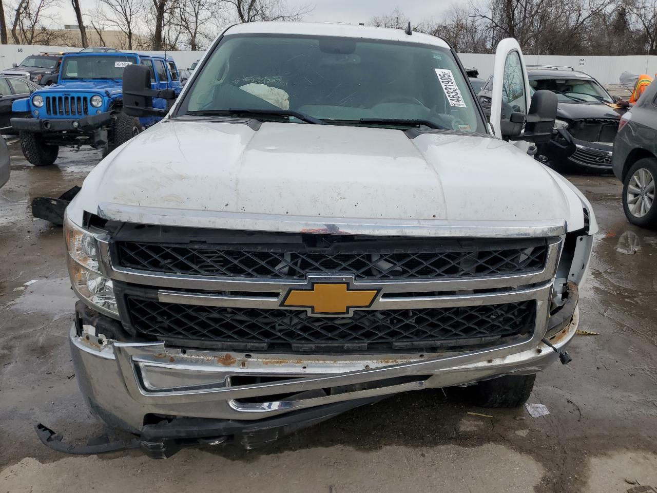 2011 Chevrolet Silverado - Image 5