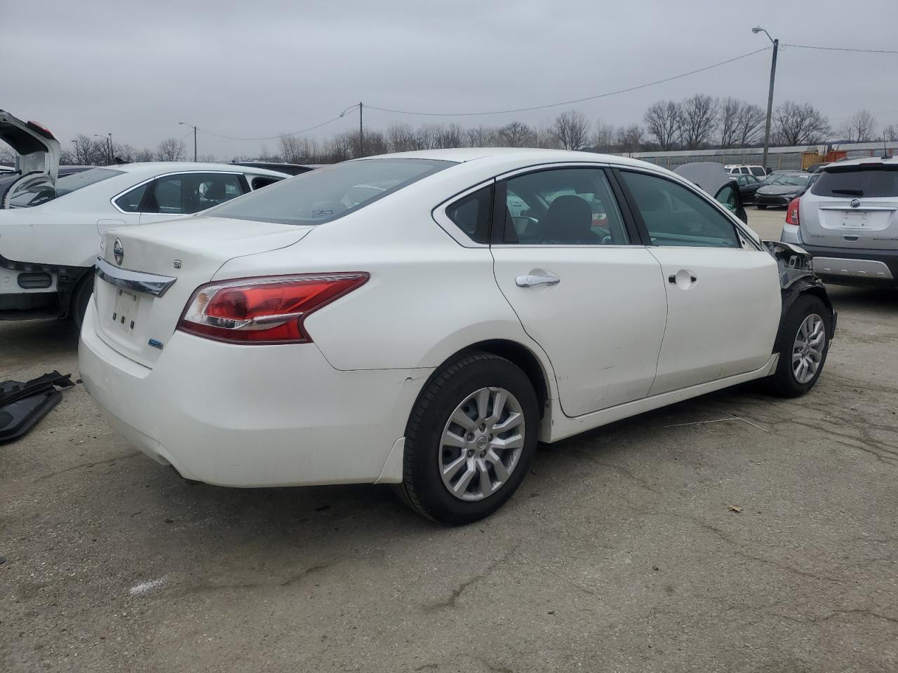 2013 Nissan Altima - Image 3