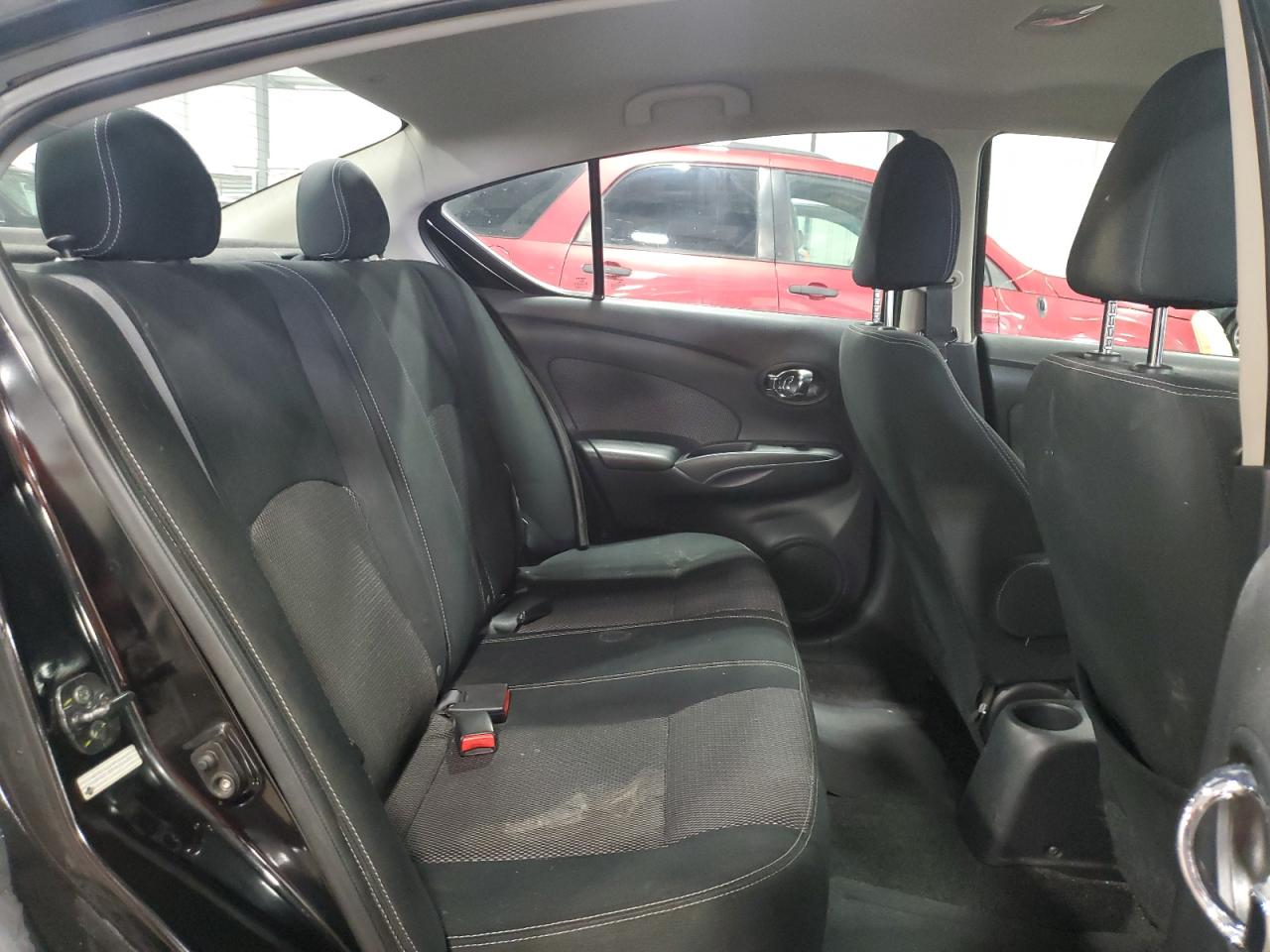 2015 Nissan Versa - Image 11