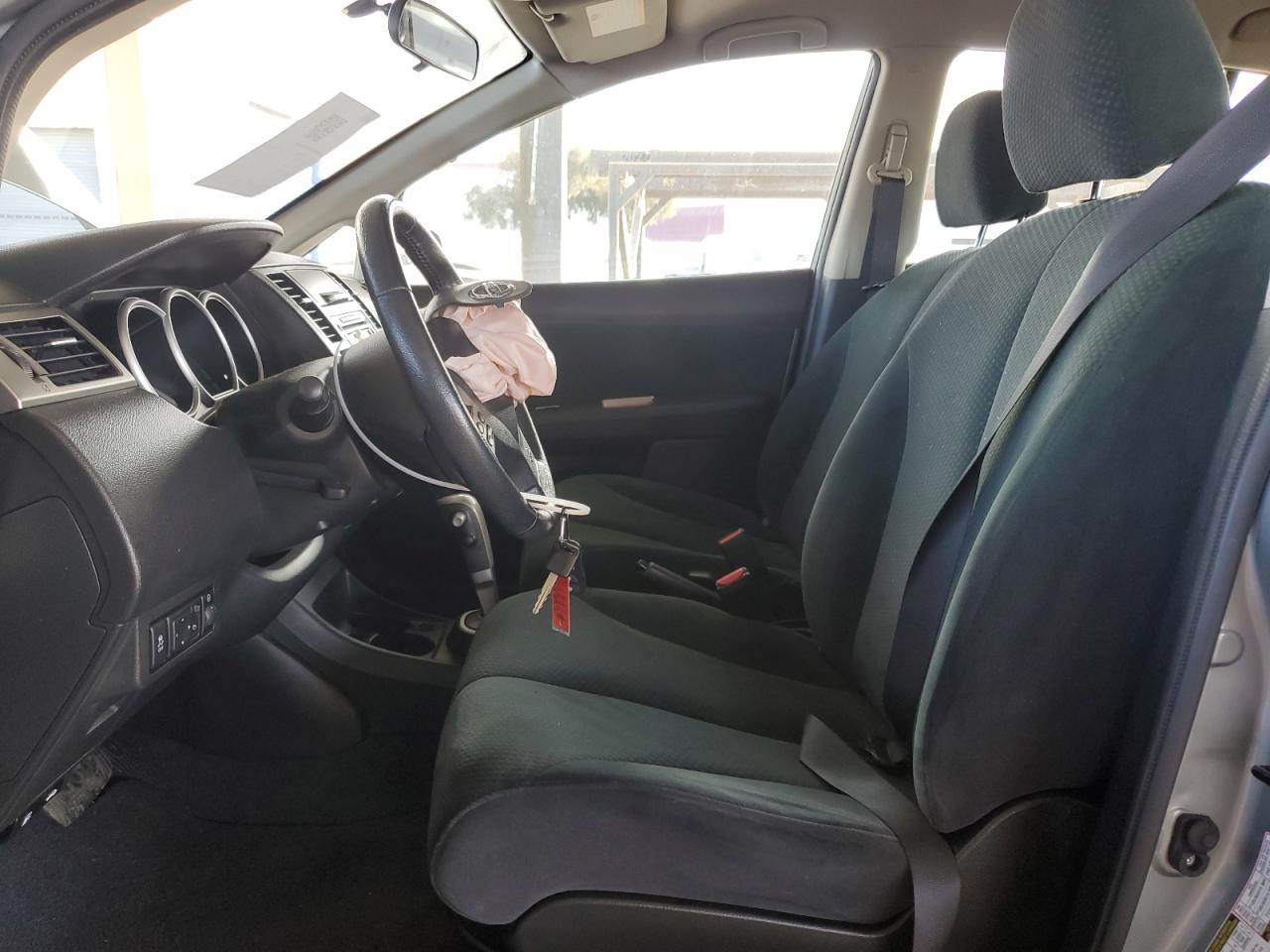 2012 Nissan Versa - Image 7