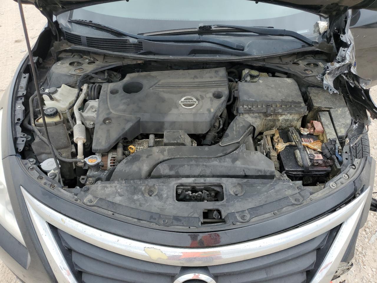 2015 Nissan Altima - Image 12