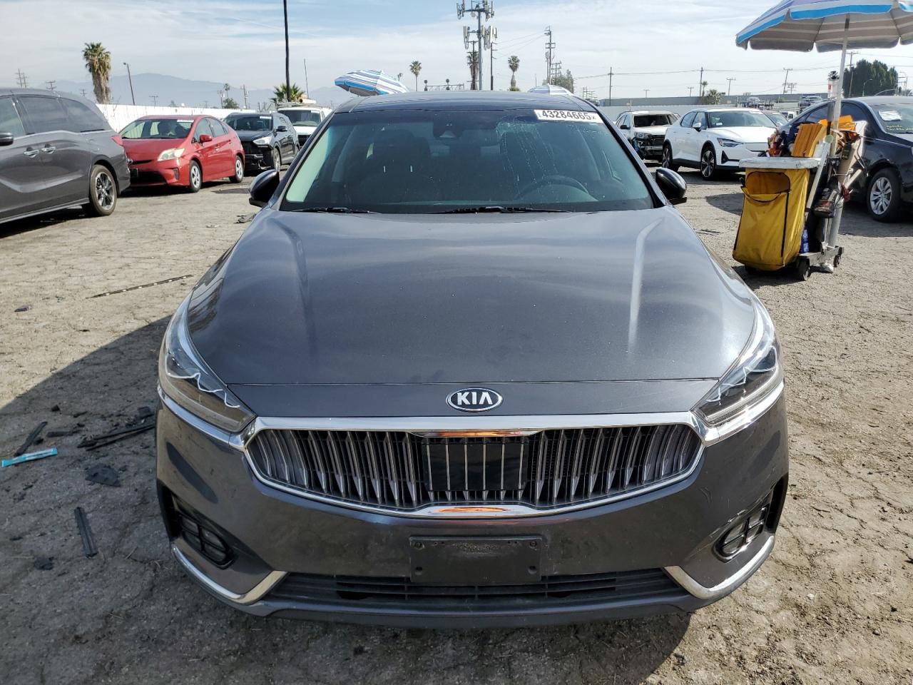 2017 Kia Cadenza - Image 5