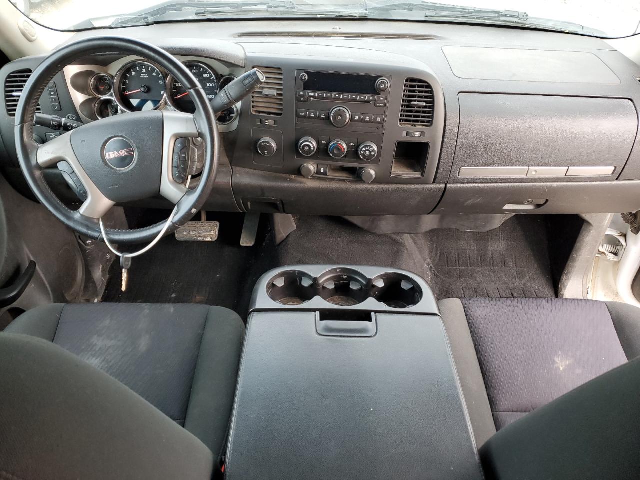 2013 GMC Sierra - Image 8