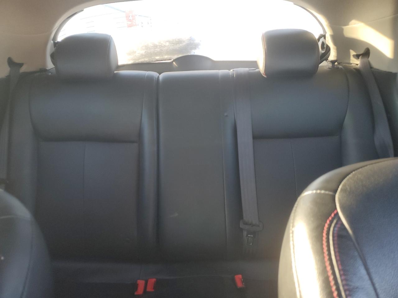 2013 Nissan Juke - Image 10