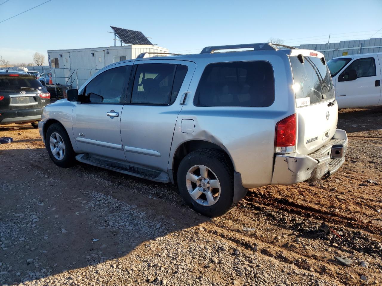 2007 Nissan Armada - Image 2