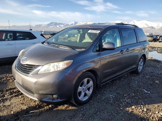 2012 Toyota Sienna Le