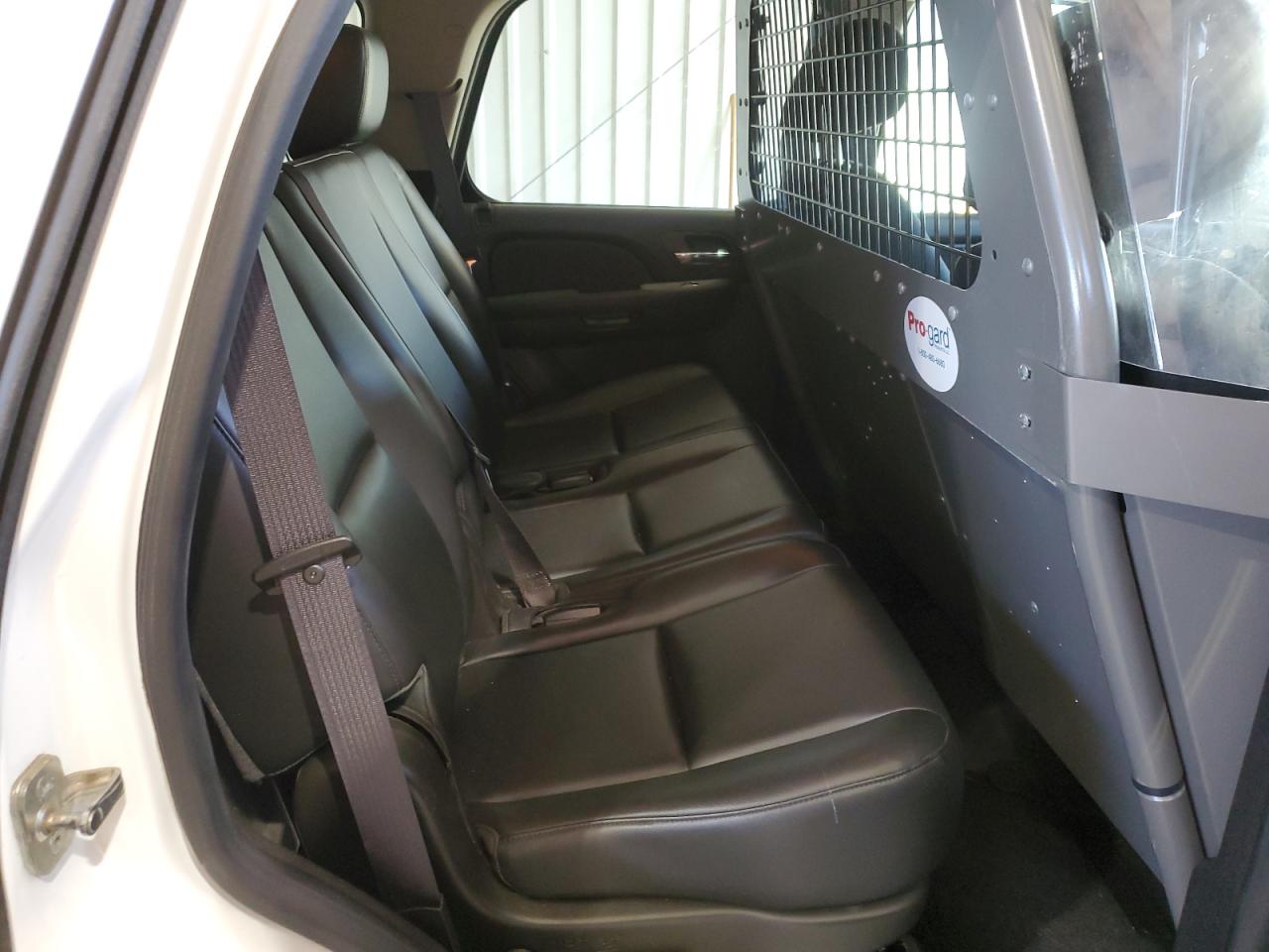 2014 Chevrolet Tahoe - Image 11