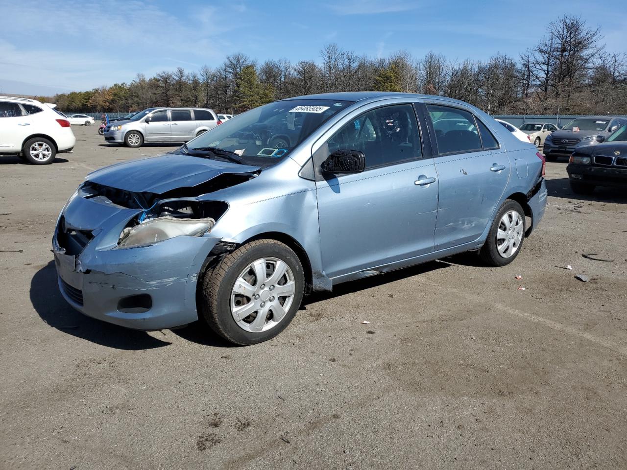 2010 Toyota Yaris - Image 1