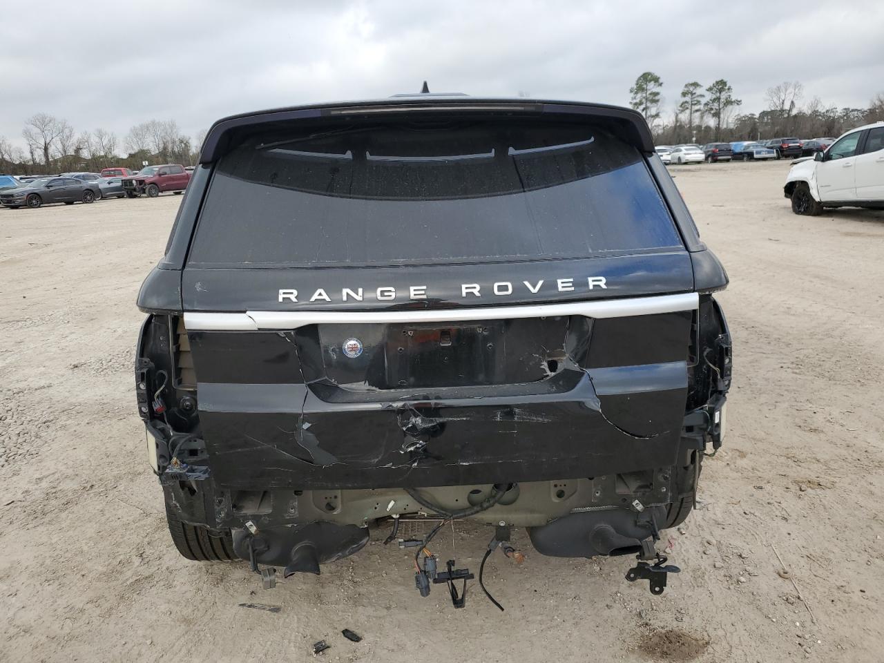 2018 Land Rover Range Rover - Image 6