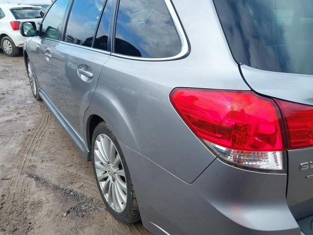 2011 SUBARU LEGACY SE