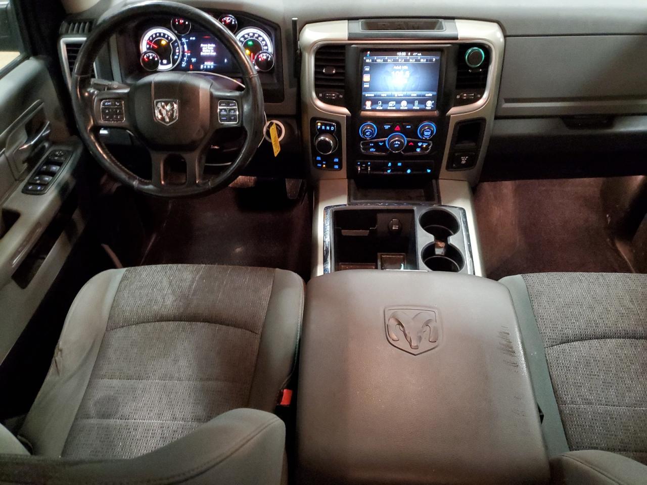 2013 RAM 1500 - Image 8