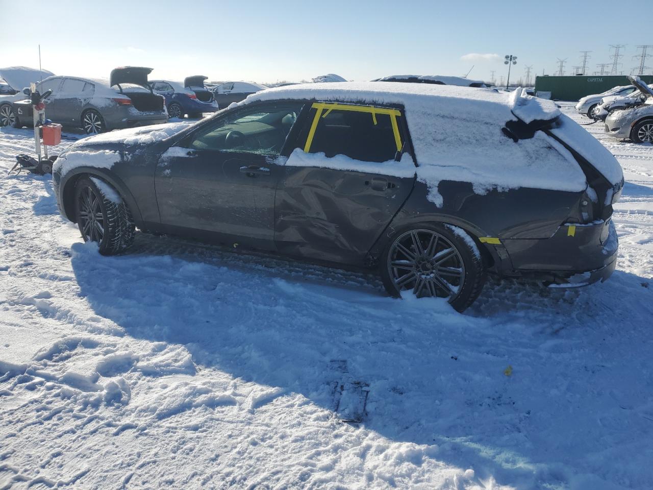 2023 Volvo V90 - Image 2