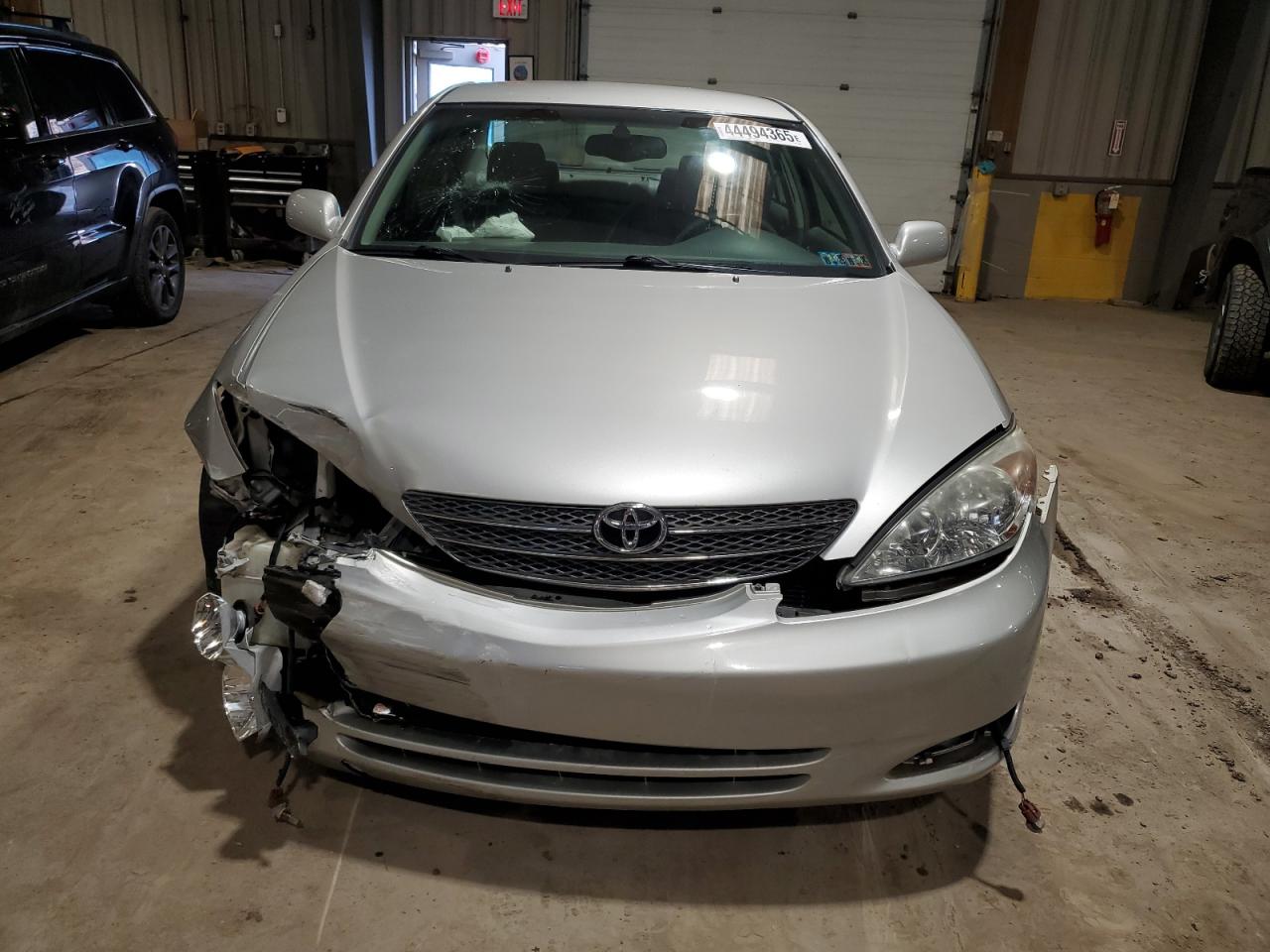 2003 Toyota Camry - Image 5