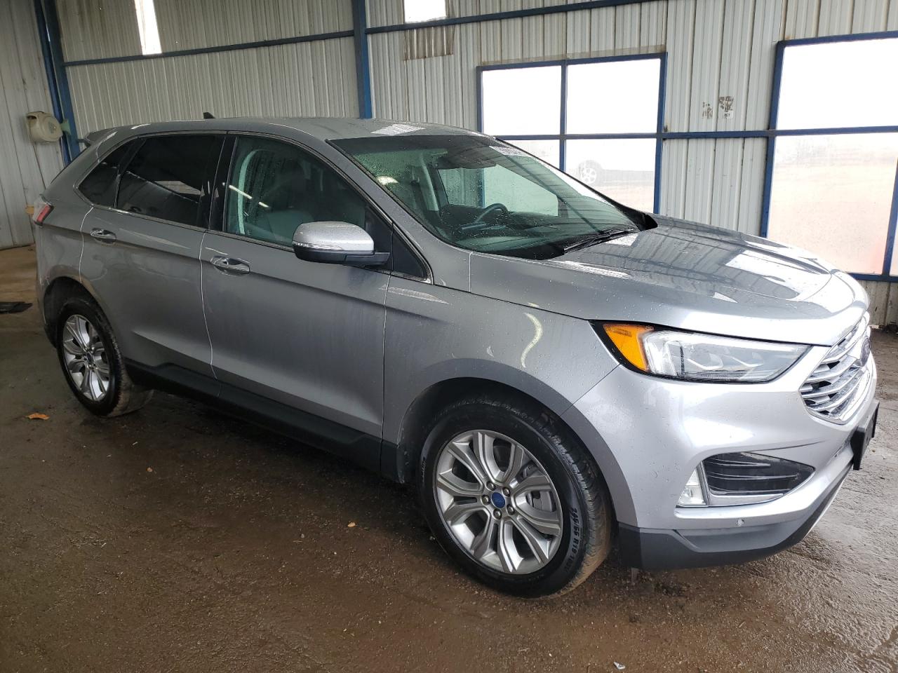 2022 Ford Edge - Image 4