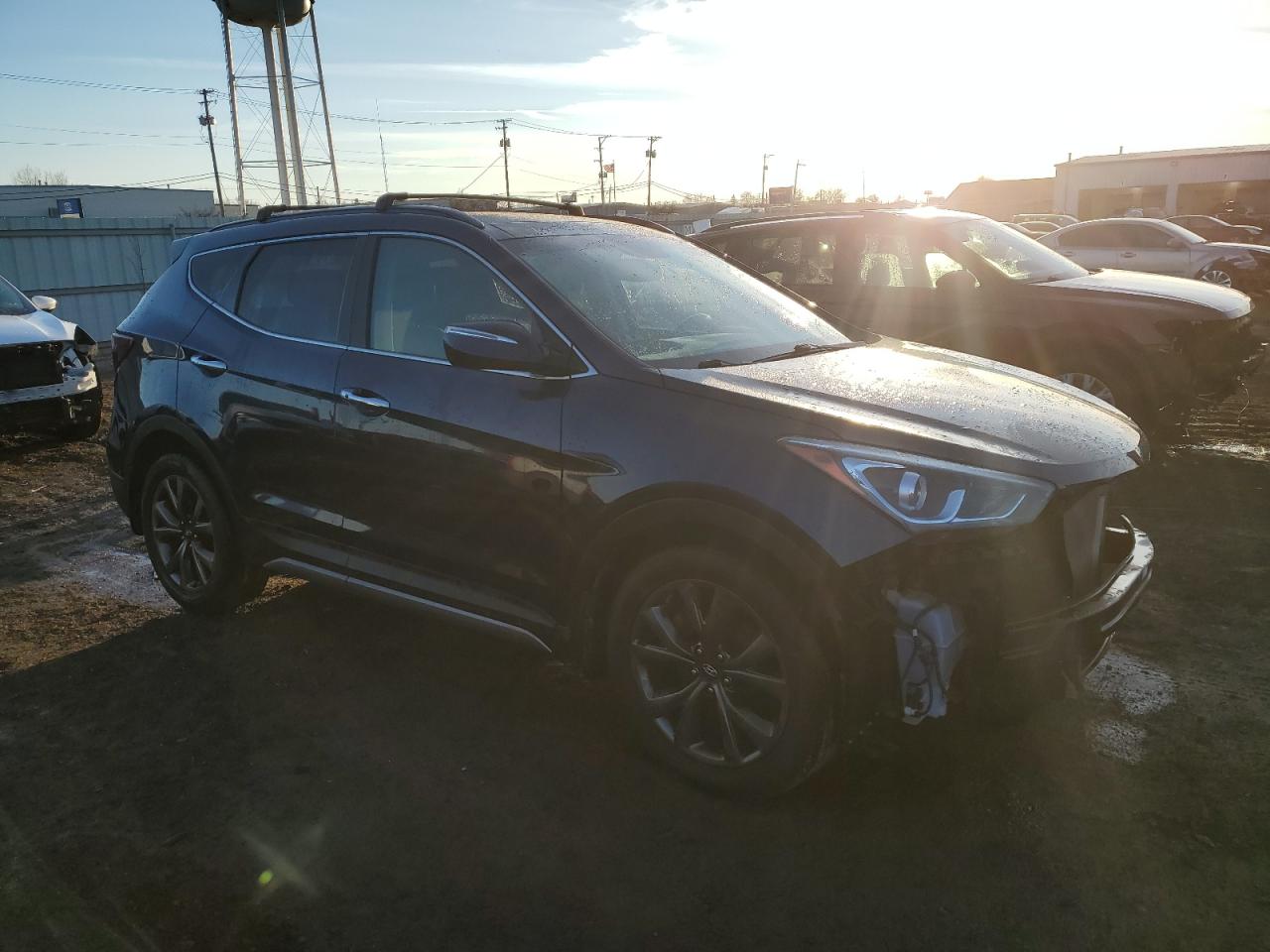 2017 Hyundai Santa Fe - Image 4