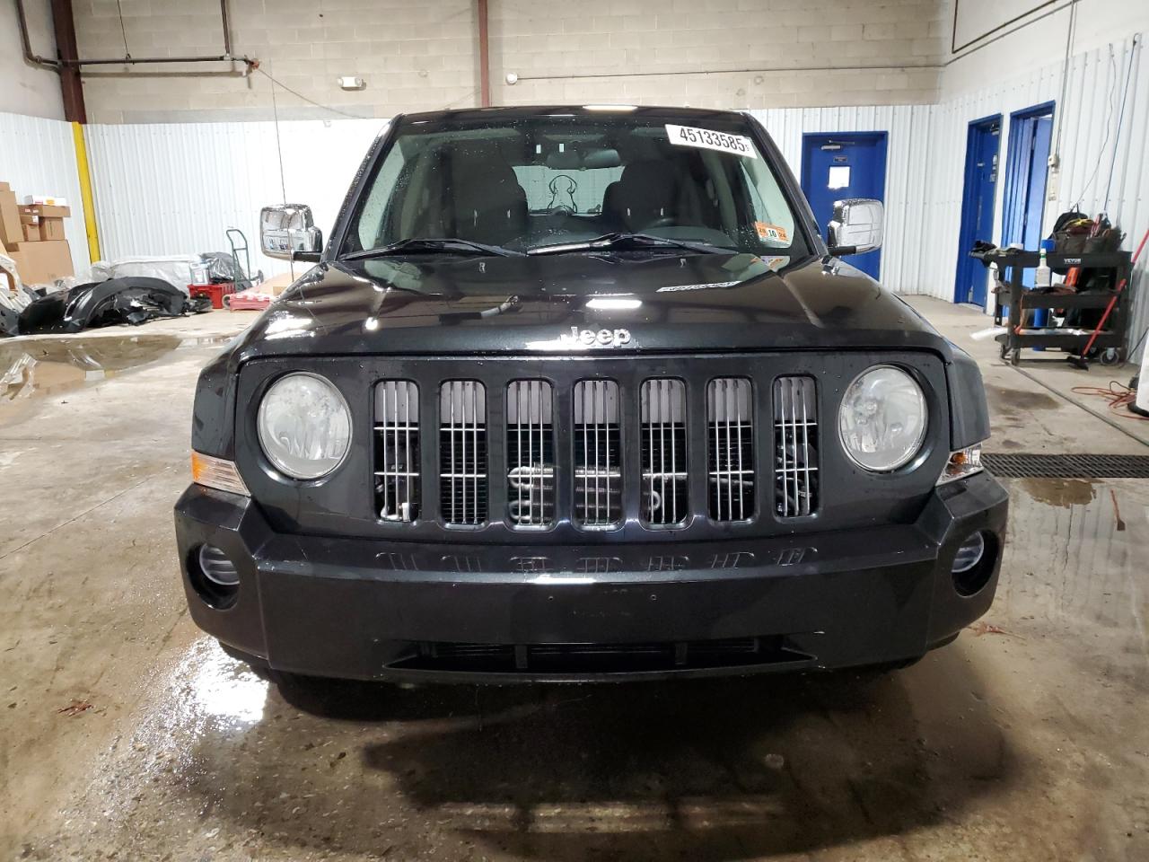 2010 Jeep Liberty (Patriot) - Image 5