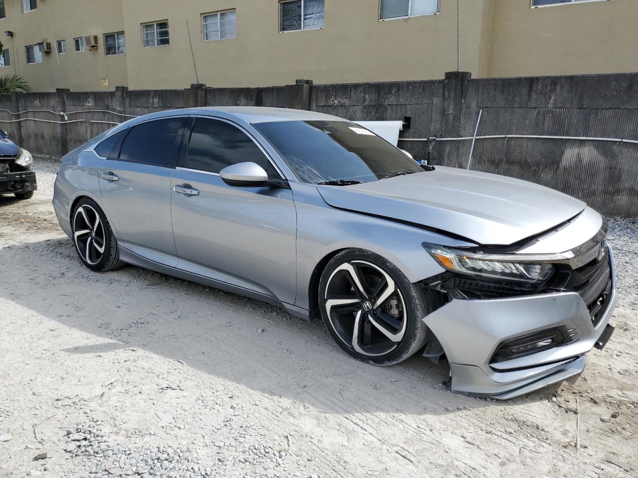 2018 Honda Accord - Image 4