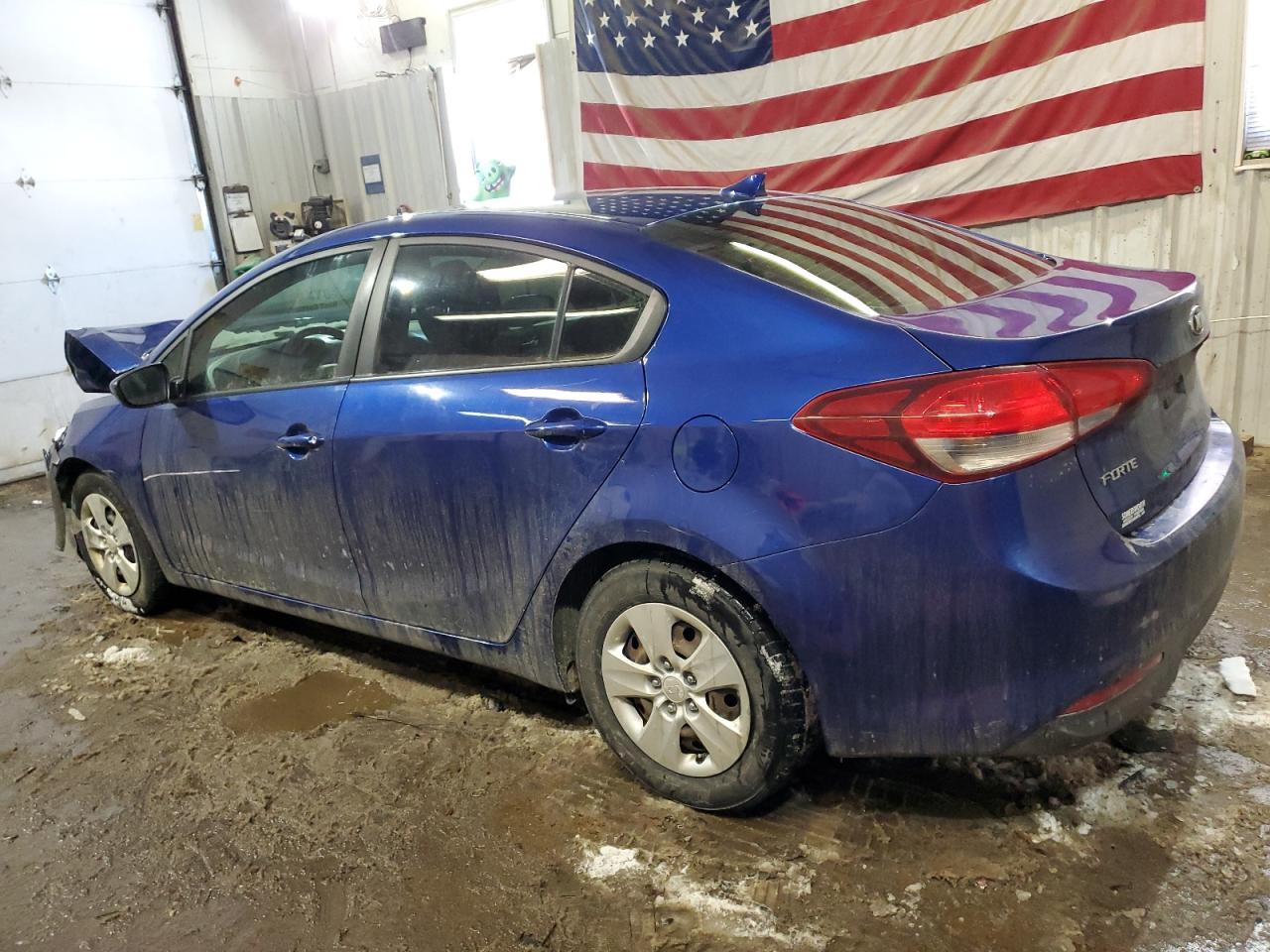 2017 Kia Forte - Image 2