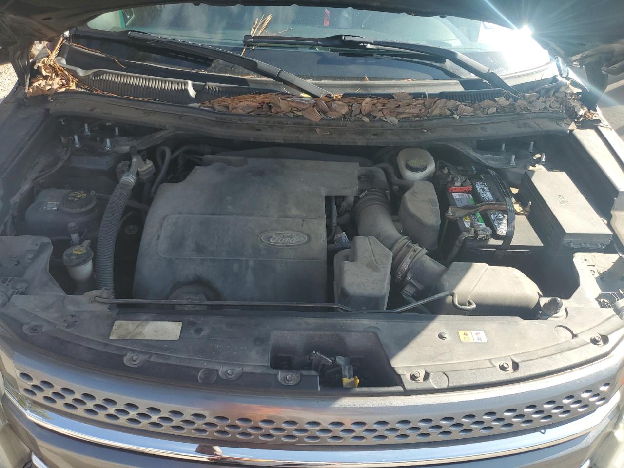 2011 Ford Explorer - Image 12