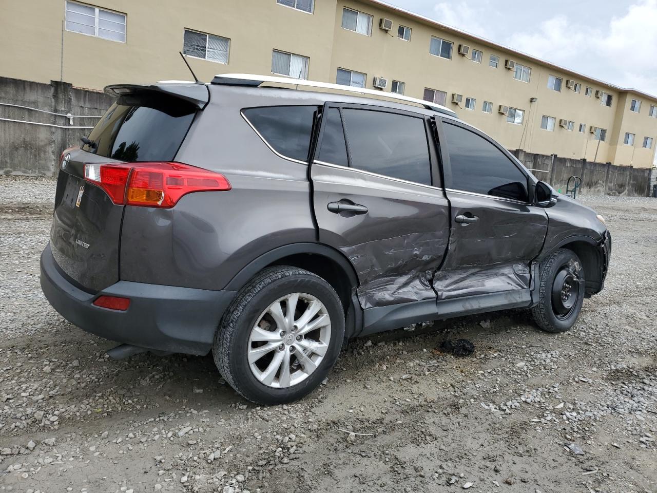2013 Toyota RAV 4 - Image 3