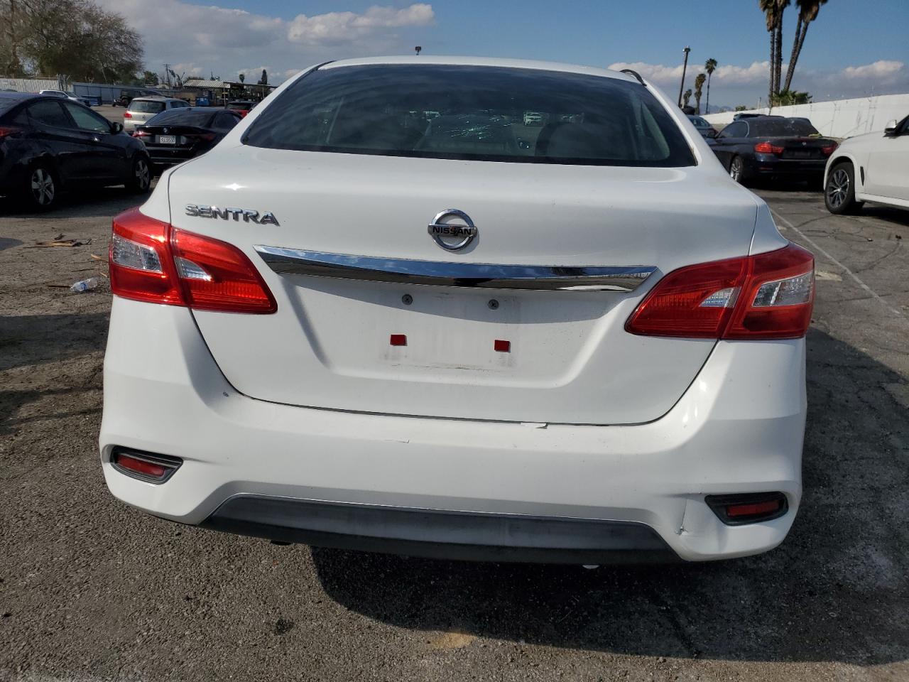 2017 Nissan Sentra - Image 6
