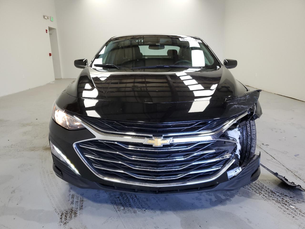 2023 Chevrolet Malibu - Image 5