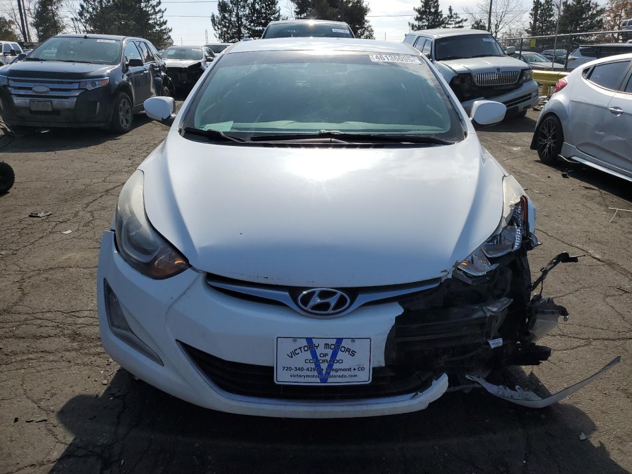 2014 Hyundai Elantra - Image 5