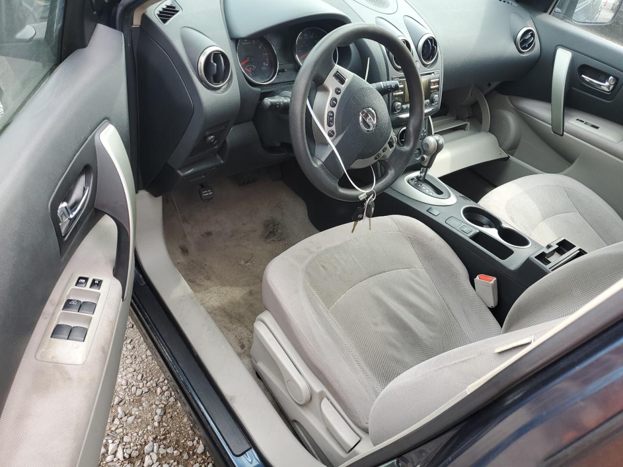 2013 Nissan Rogue - Image 8