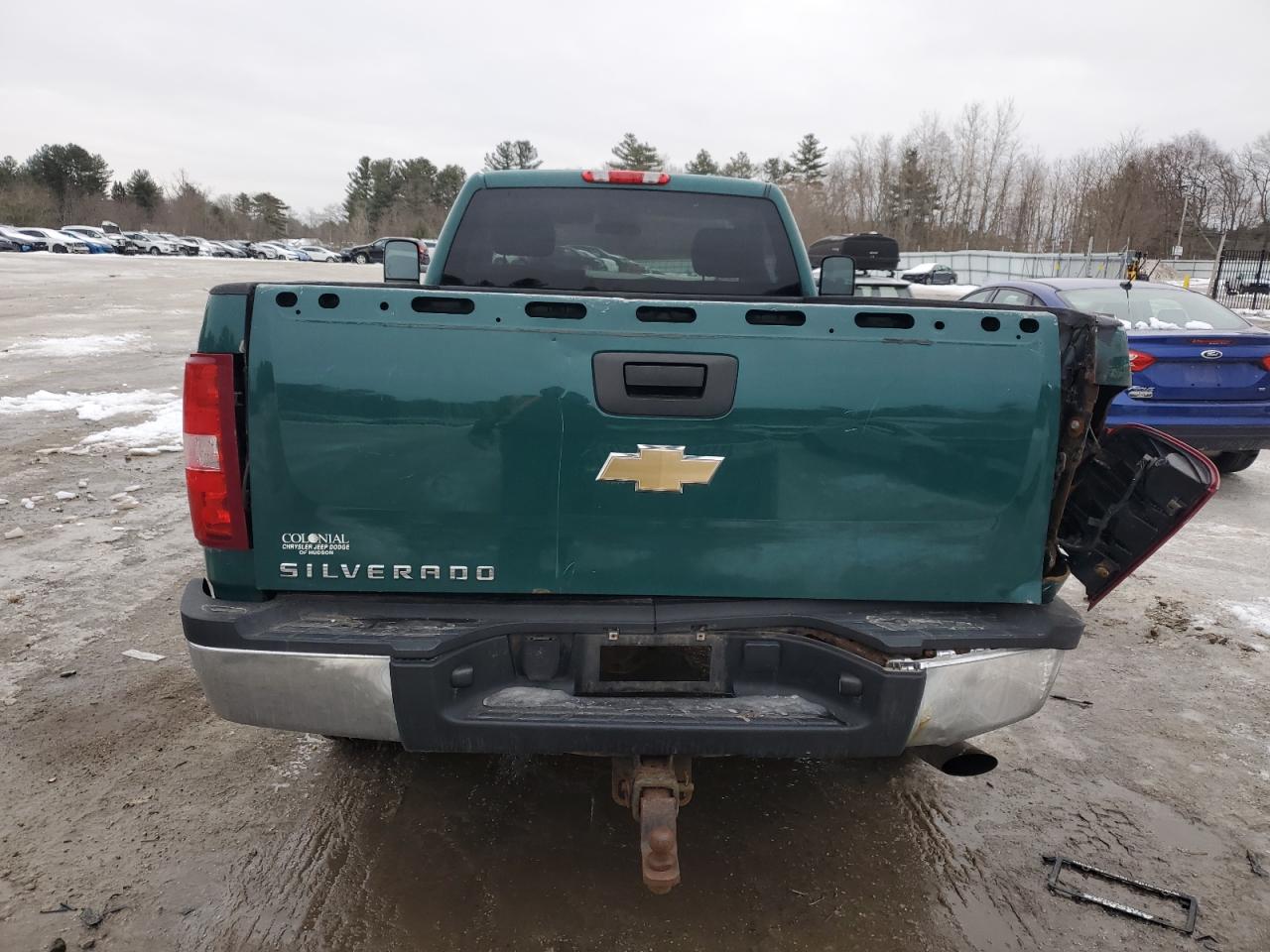2010 Chevrolet Silverado - Image 6