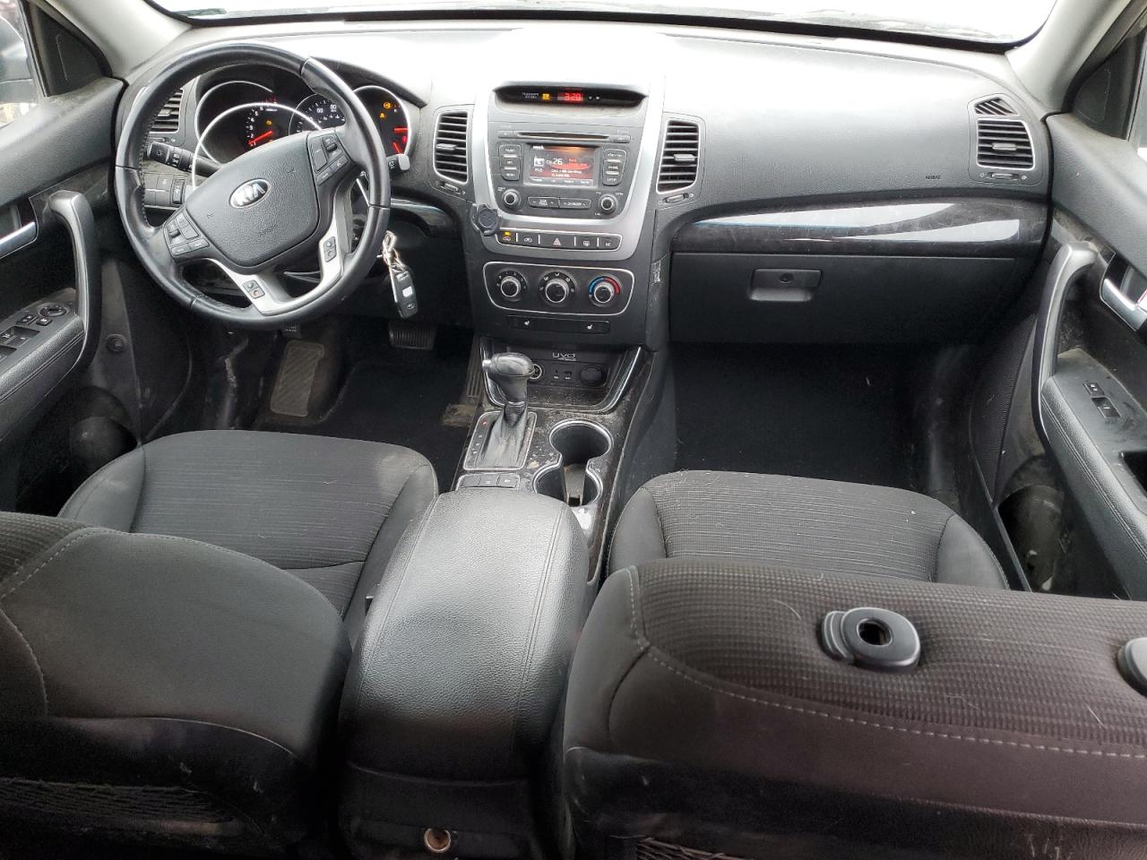 2014 Kia Sorento - Image 8