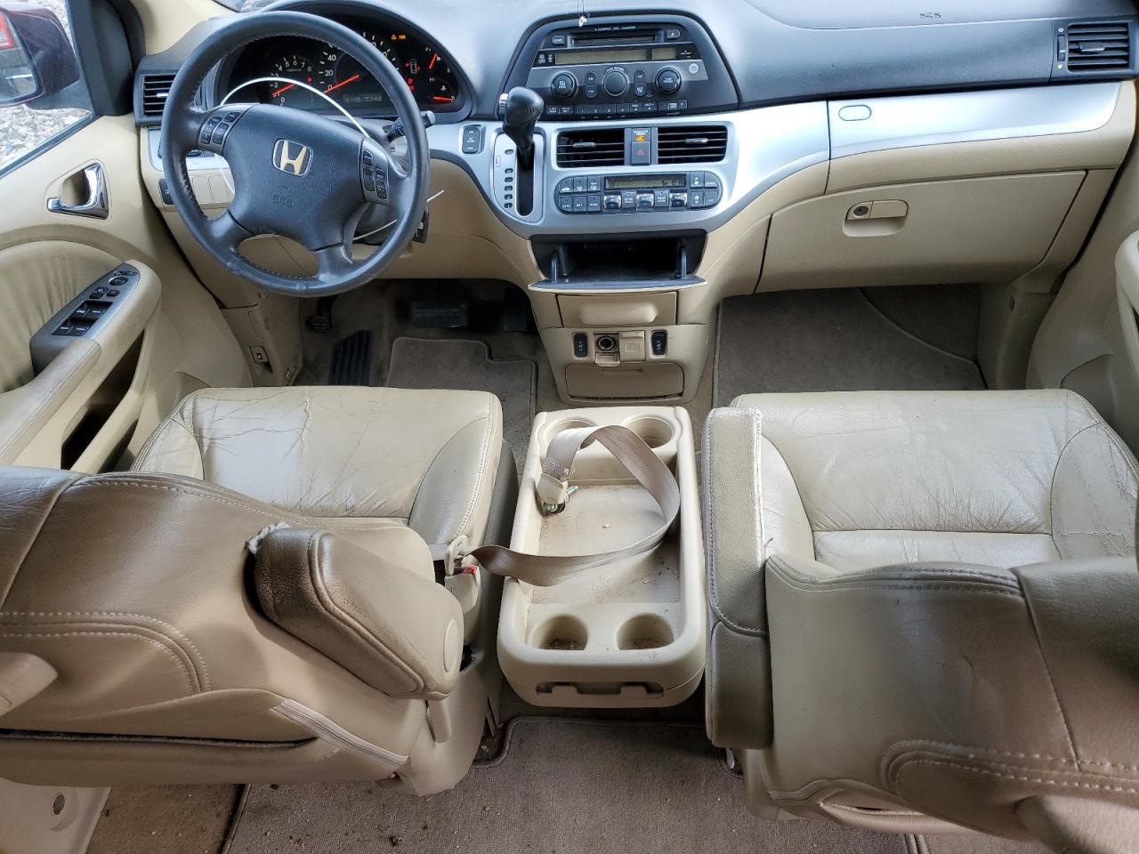 2008 Honda Odyssey - Image 8