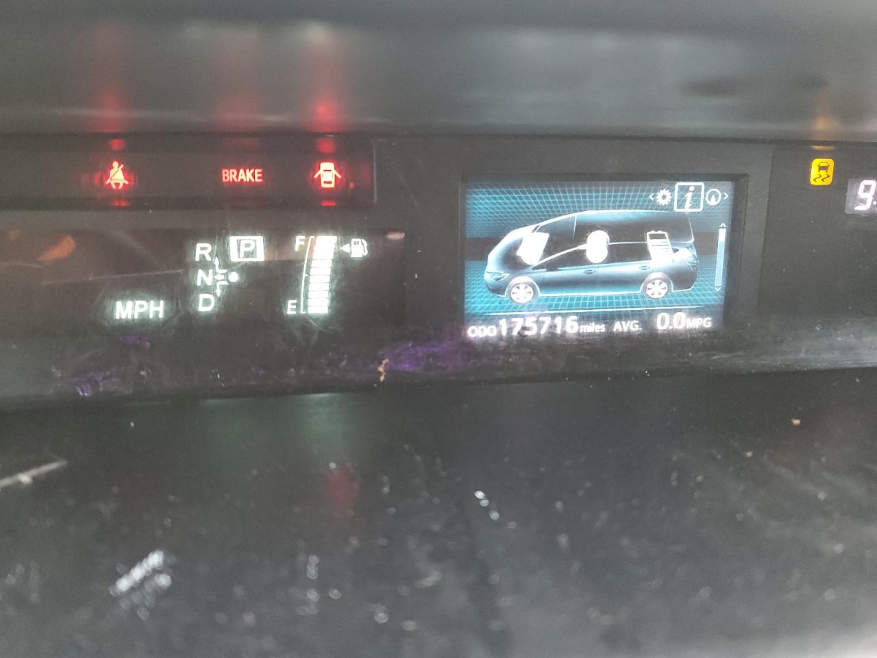 2016 Toyota Prius - Image 9