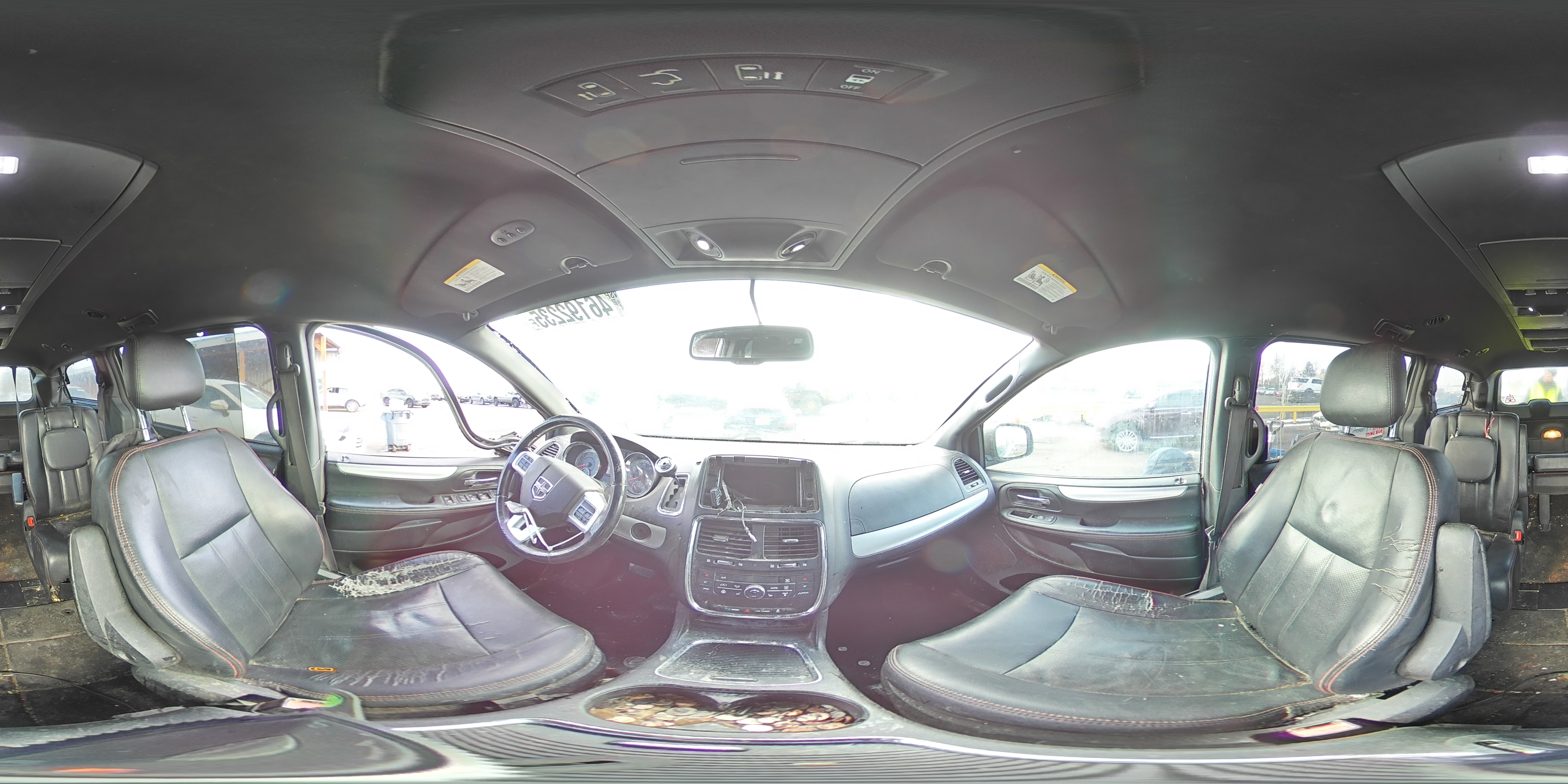 2017 Dodge Caravan - Image 13