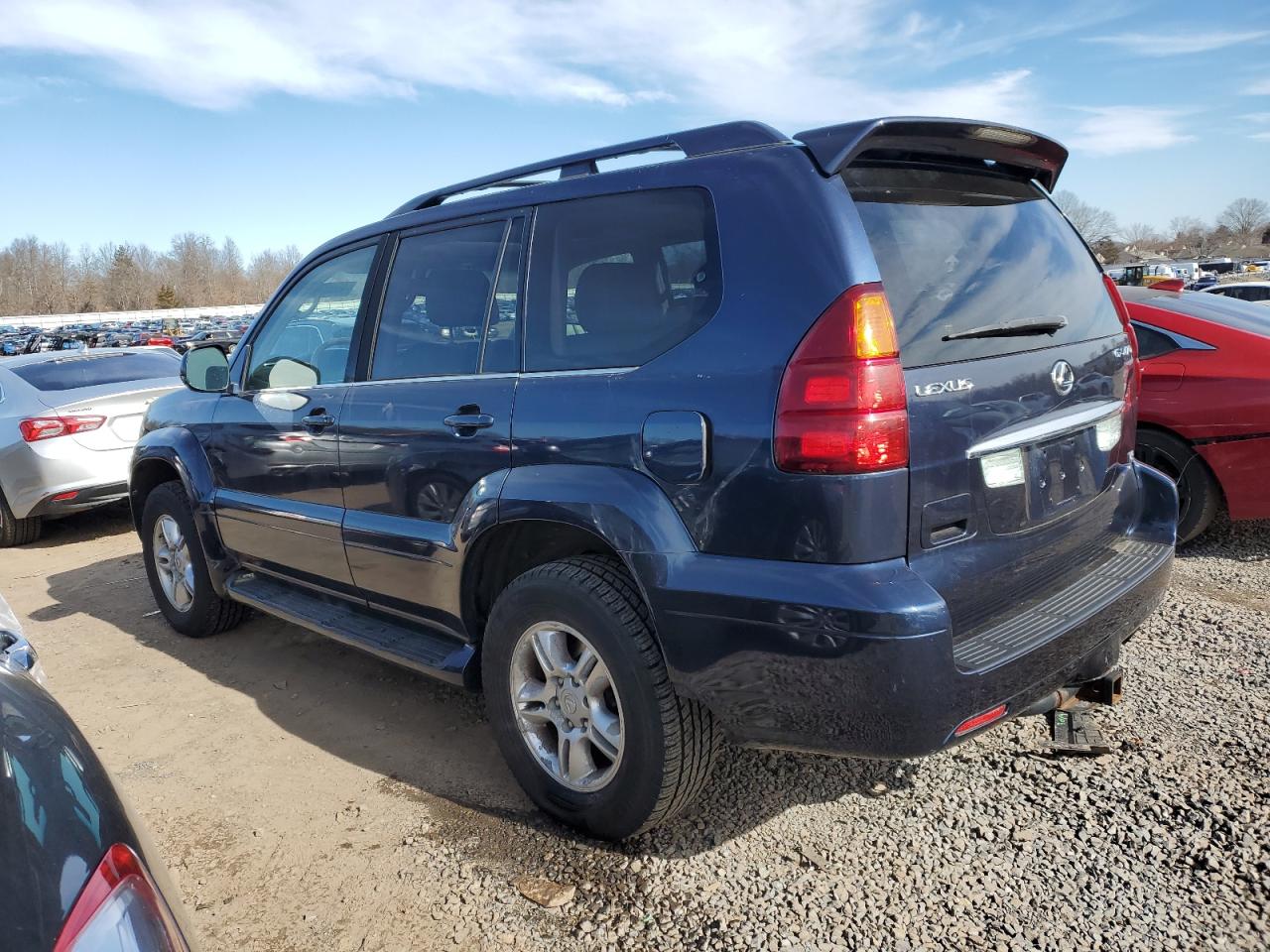 2005 Lexus GX - Image 2