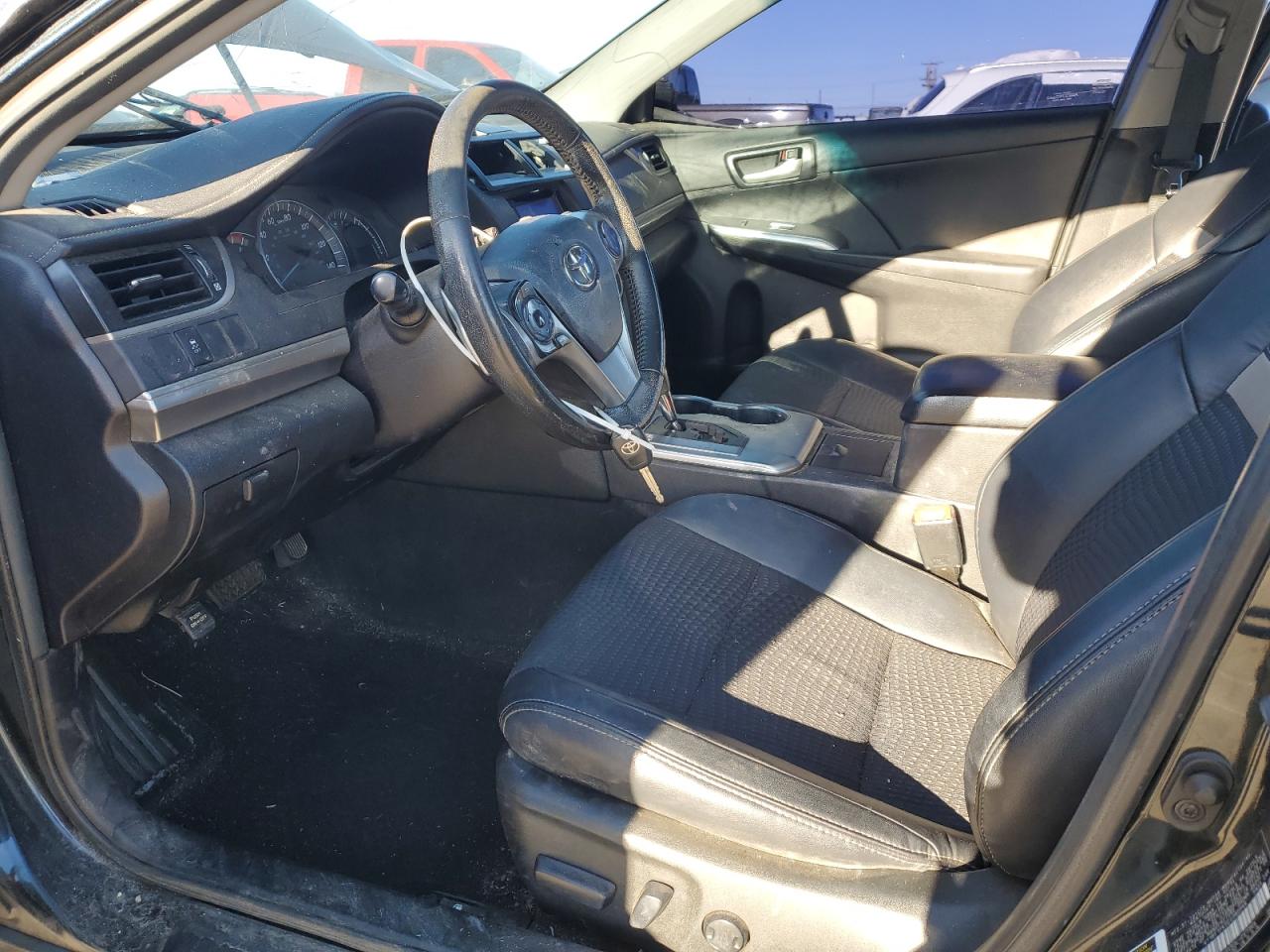 2014 Toyota Camry - Image 7