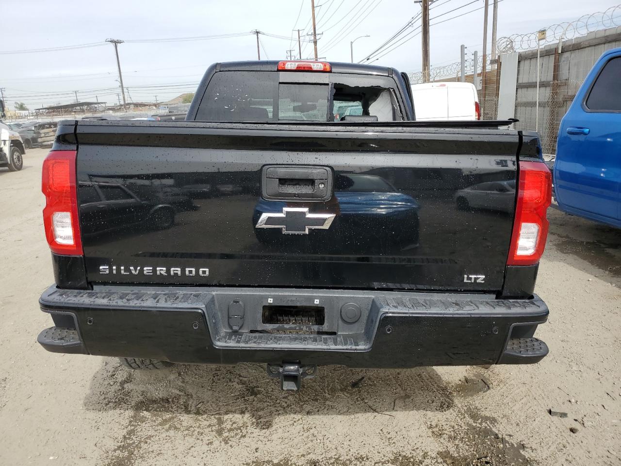 2016 Chevrolet Silverado - Image 6