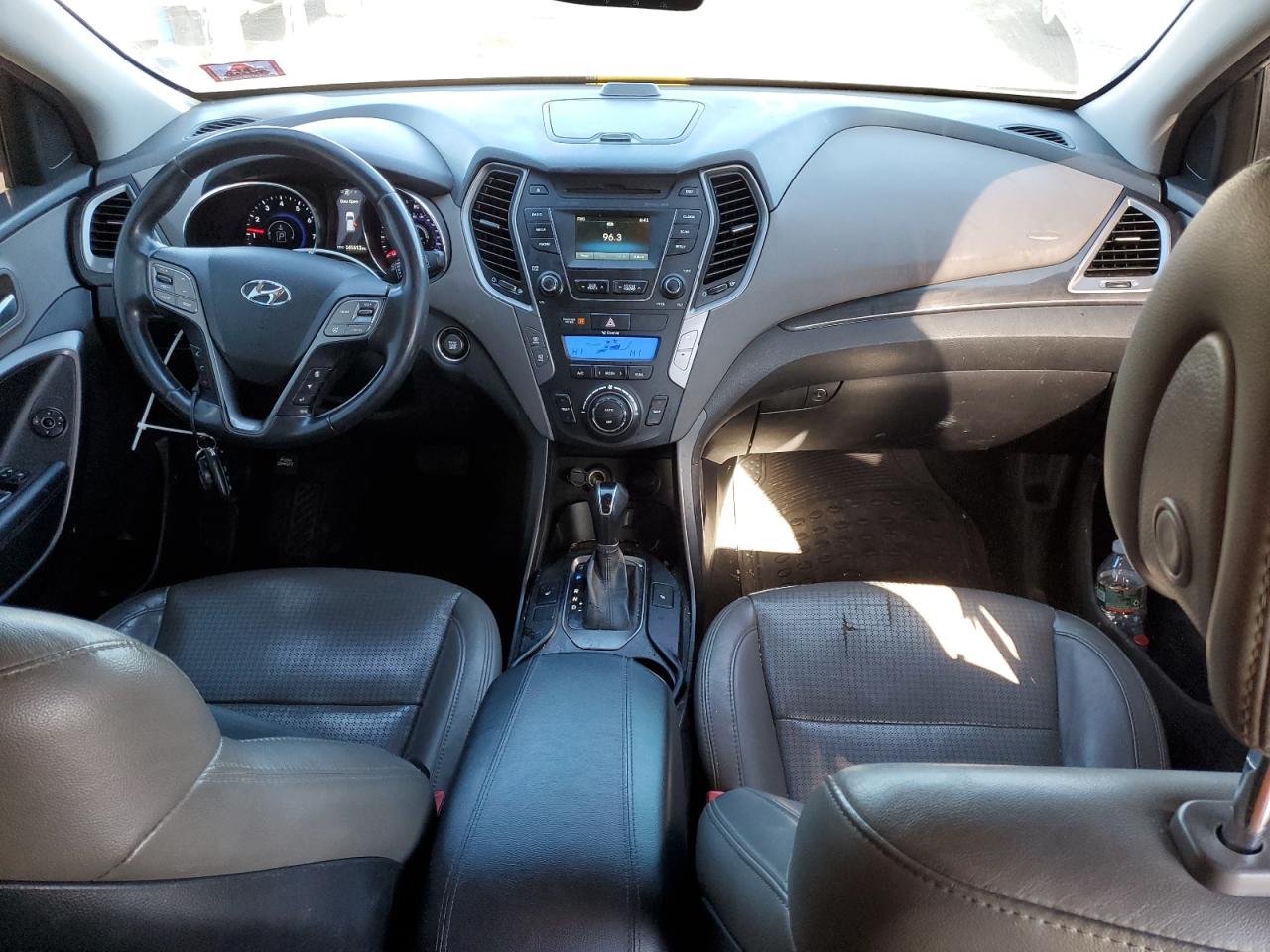 2013 Hyundai Santa Fe - Image 8