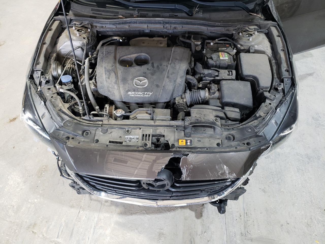 2017 Mazda 3 - Image 11