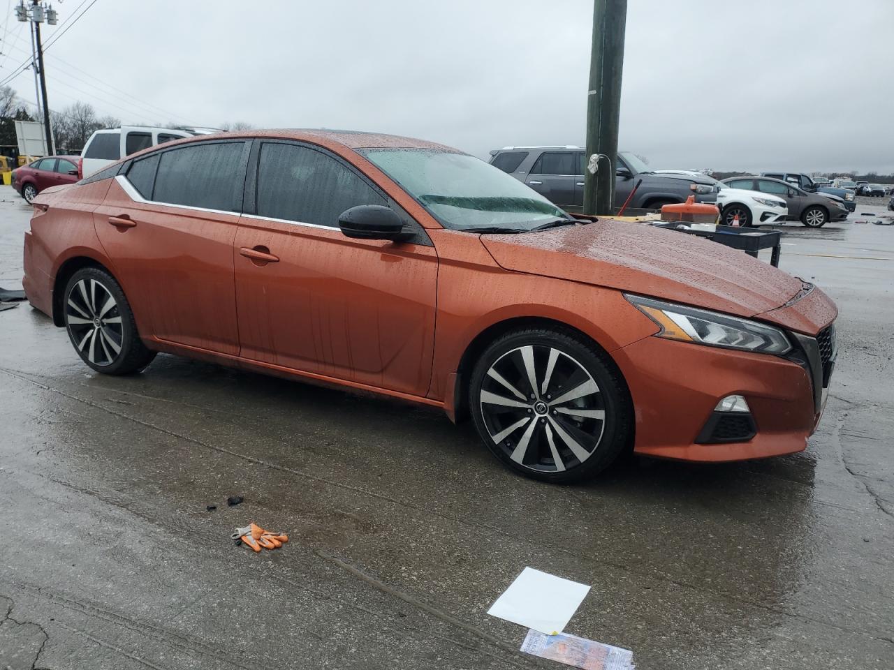 2021 Nissan Altima - Image 4