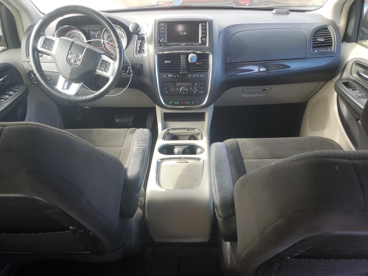 2012 Dodge Caravan - Image 5