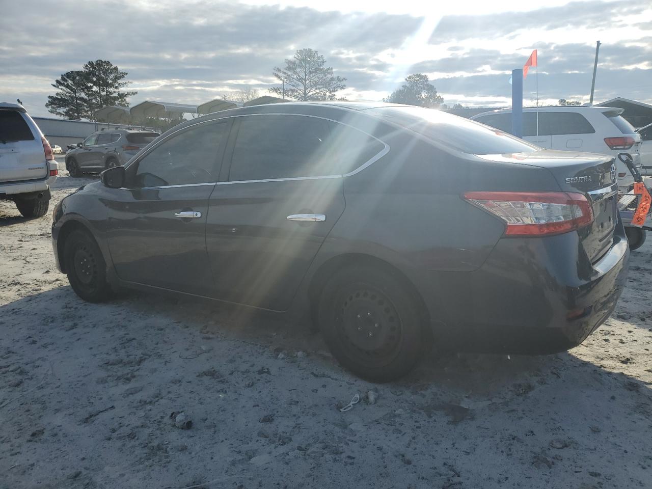 2014 Nissan Sentra - Image 2