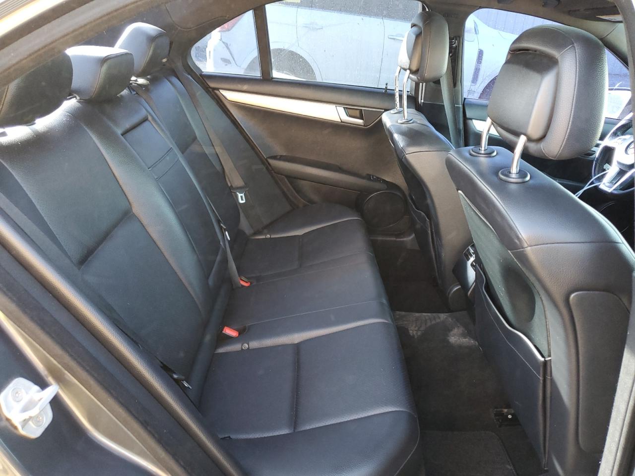 2014 Mercedes-Benz C-klasse - Image 10