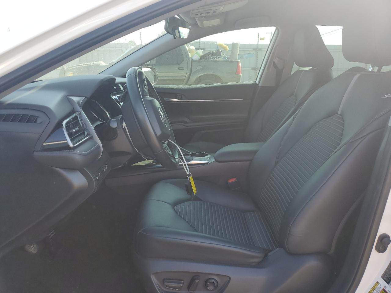2020 Toyota Camry - Image 7